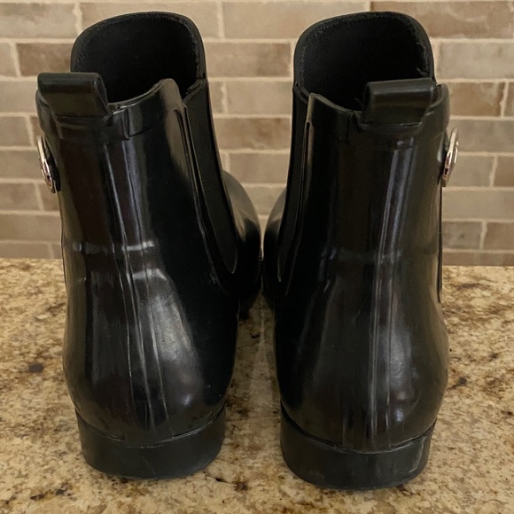 Michael Kors Men's Black Gloss Chelsea Rain Ankle Boots - Picture 8 of 10